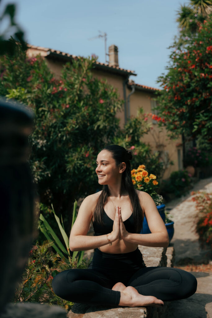 Cours de yoga vinyasa hyeres